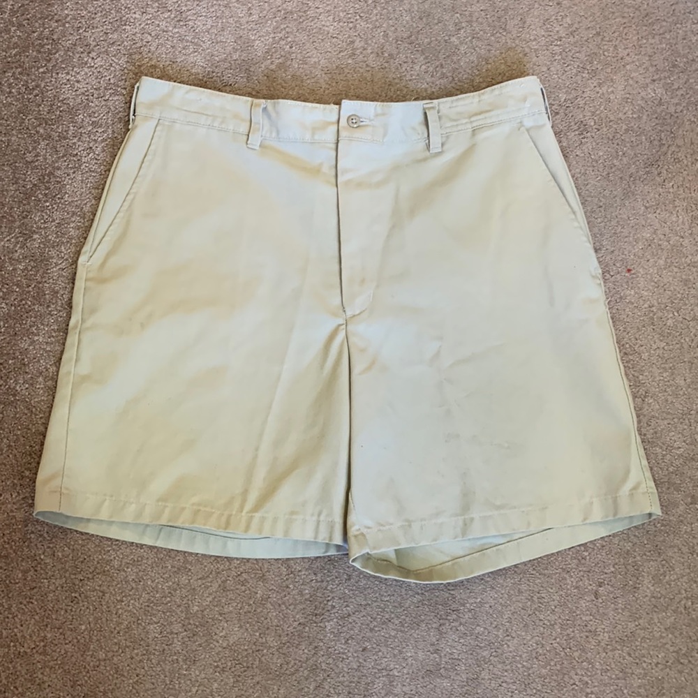 Red Kap Men’s Khaki Shorts